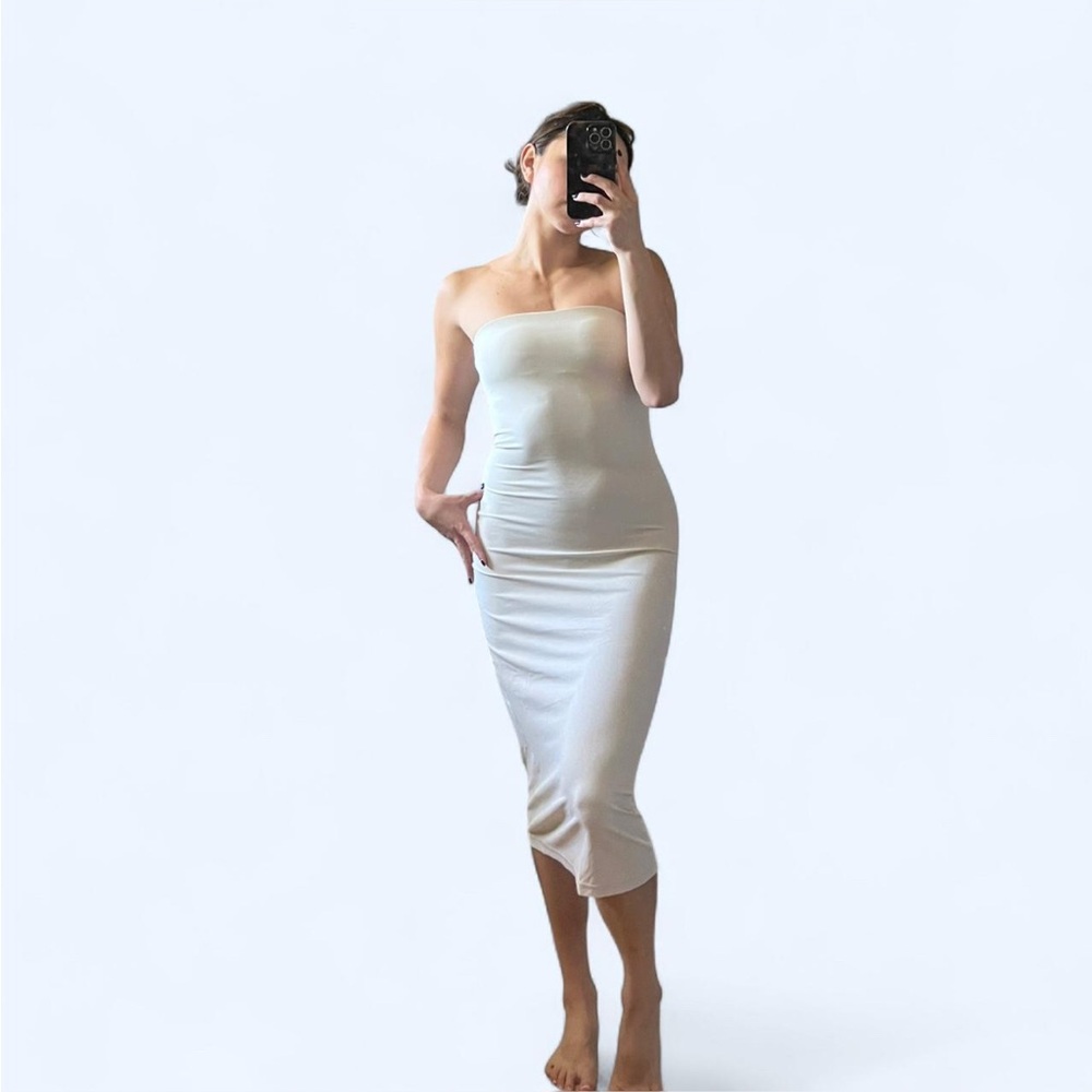 Strapless Bodycon Midi Dress in Cream